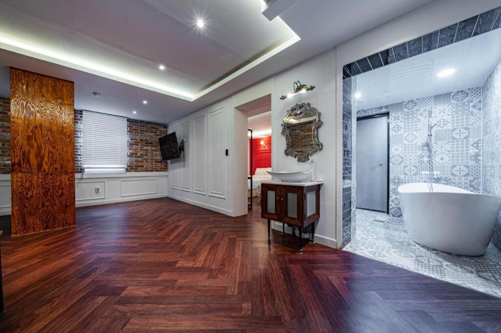 Gray Hotel Busan Ngoại thất bức ảnh